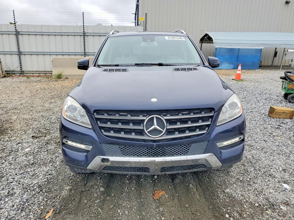 2015 Mercedes-benz VIN 4JGDA5HB2FA514433 COPART salvage auction — REAR END, Sc - Certificate Of Title, sold $4,000 on 2026-08-01 (photo 5)
