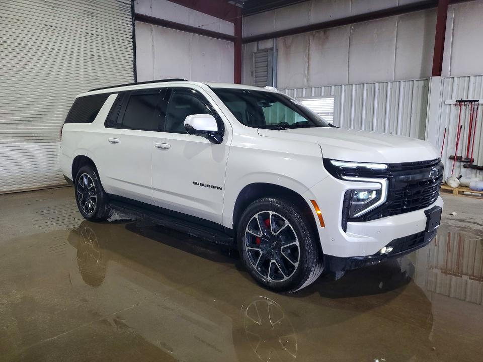 2025 Chevrolet Suburban VIN 1GNS6ERLXSR271347 COPART salvage auction — WATER/FLOOD, NY - MV907A-FLOOD SALVAGE, sold $52,500 on 2026-07-28 (photo 4)