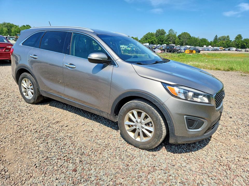 2016 Kia Sorento VIN 5XYPGDA37GG170449 COPART salvage auction — MECHANICAL, Ny - Certificate Of Title, sold $575 on 2026-07-27 (photo 4)
