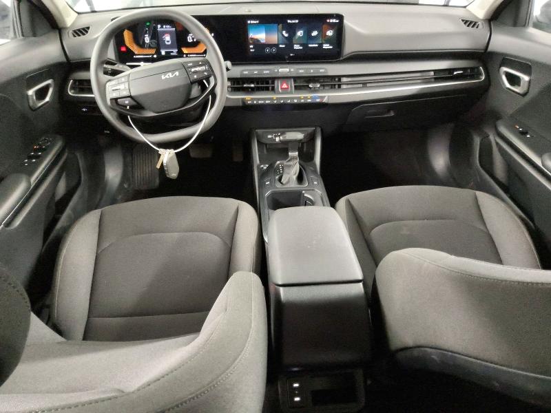 2026 Kia K4 VIN 3KPFT4DE8TE257675 COPART salvage auction — SIDE, CA - CERTIFICATE OF TITLE, sold $9,900 on 2026-07-27 (photo 8)