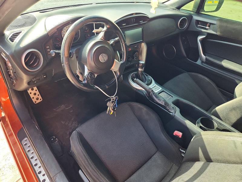 2017 Toyota Gt86 VIN JF1ZNAA19H8705467 COPART salvage auction — MINOR DENT/SCRATCHES, Ca - Dis/Dlr/Exp Only Clean Title (P), sold $1,500 on 2026-07-29 (photo 8)