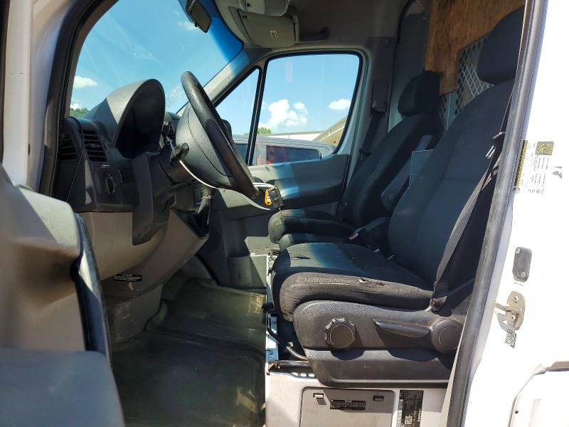 2015 Mercedes-benz Sprinter VIN WD3PE8DC9F5991269 COPART salvage auction — MINOR DENT/SCRATCHES, Oh - Certificate Of Title (P), sold $1,050 on 2026-07-27 (photo 7)