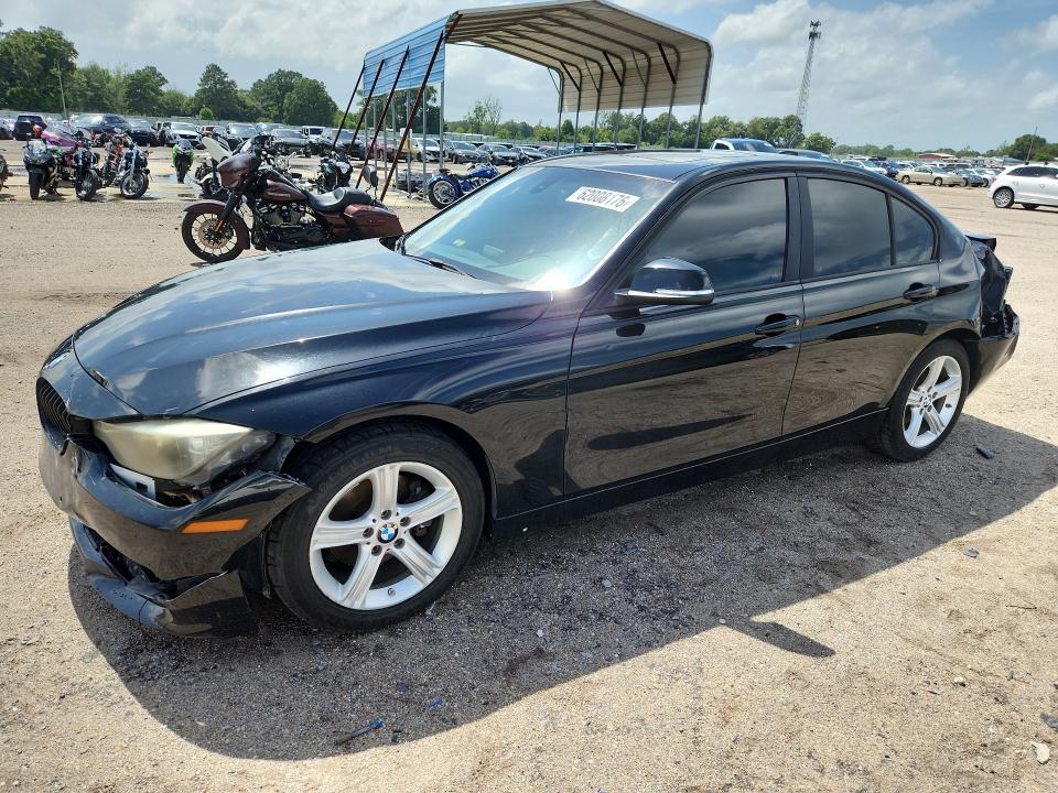 2014 BMW VIN WBA3B1G5XENS77616 COPART salvage auction — REAR END, Fl - Cert Of Title Slvg Rebuildable, sold $350 on 2026-08-13 (photo 1)