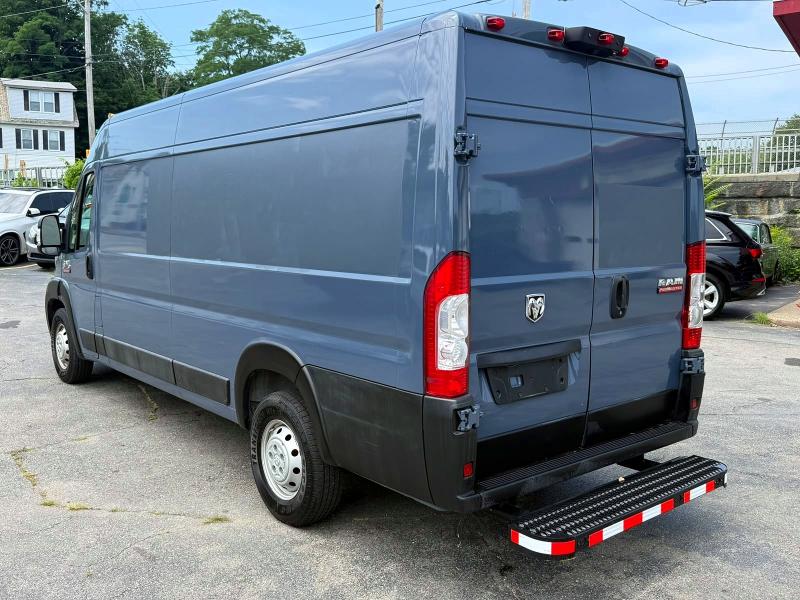 2020 Ram Promaster city VIN 3C6URVJG5LE132187 COPART salvage auction — MINOR DENT/SCRATCHES, NY - CERTIFICATE OF TITLE (P), sold $11,300 on 2026-07-29 (photo 2)