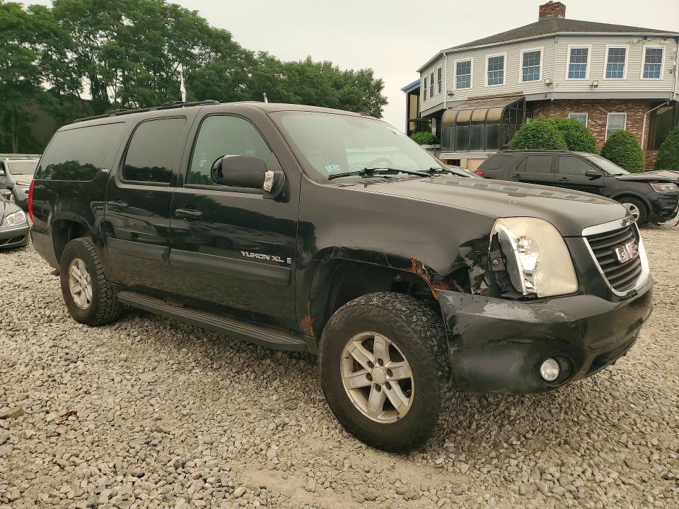 2007 Gmc Yukon xl VIN 1GKFK16347R382779 COPART salvage auction — FRONT END, MA - CERTIFICATE OF TITLE, sold $400 on 2026-07-30 (photo 4)