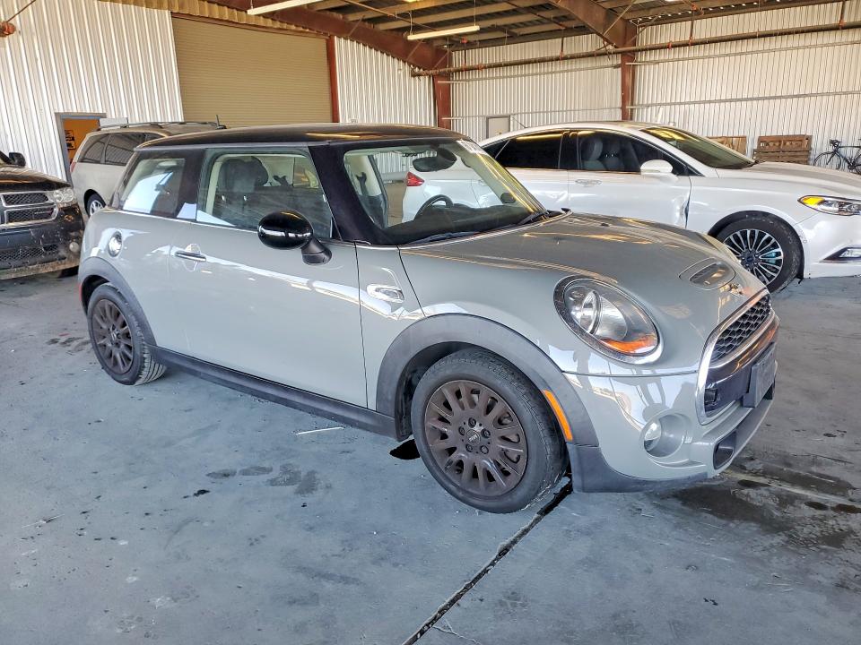 2017 Mini Cooper VIN WMWXP7C52H3B94244 COPART salvage auction — SIDE, CA - SALVAGE CERTIFICATE, sold $1,950 on 2026-07-20 (photo 4)