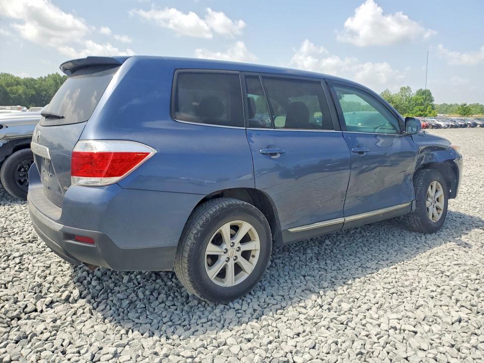 2012 Toyota Highlander VIN 5TDBK3EH4CS163223 COPART salvage auction — FRONT END, OH - CERT OF TITLE-SALVAGE, sold $550 on 2026-07-13 (photo 3)