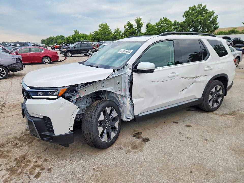 2026 Honda Pilot VIN 5FNYG1H86TB027479 — COPART salvage auction photo