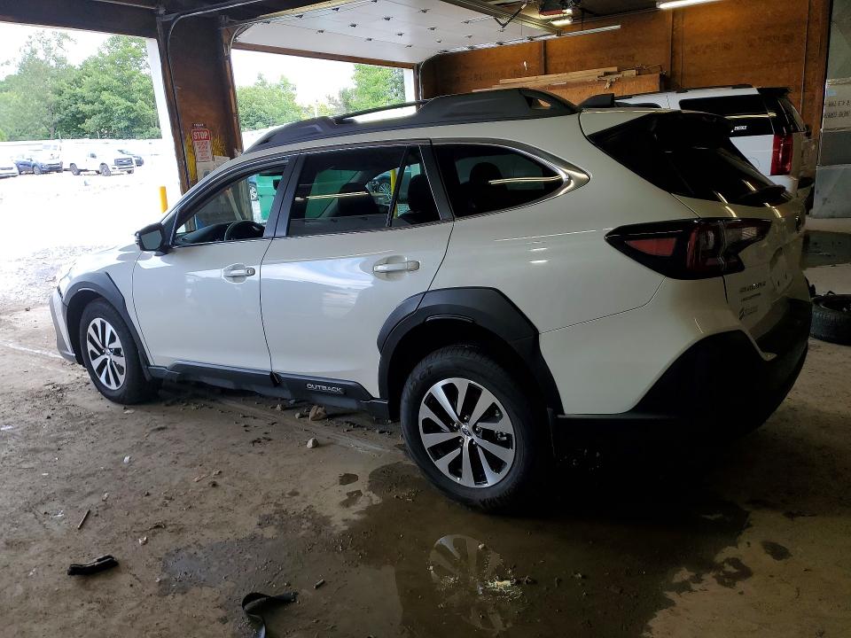 2025 Subaru Outback VIN 4S4BTADC5S3311446 COPART salvage auction — UNDERCARRIAGE, Salvage Title, sold $9,800 on 2026-08-20 (photo 2)