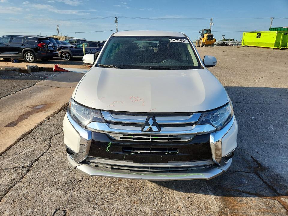 2016 Mitsubishi Outlander VIN JA4AD3A35GZ052727 COPART salvage auction — VANDALISM, Salvage Title, sold $150 on 2026-07-21 (photo 5)