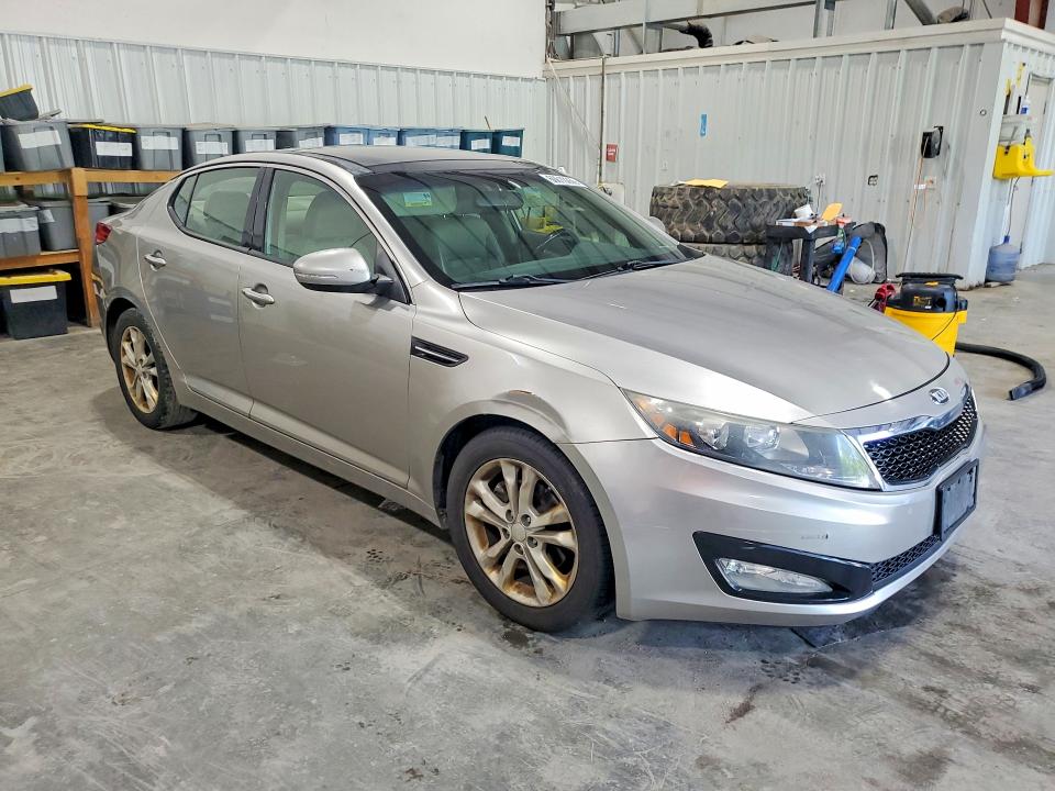 2013 Kia Optima VIN 5XXGN4A77DG102791 COPART salvage auction — MINOR DENT/SCRATCHES, Ny - Certificate Of Title, sold $575 on 2026-07-20 (photo 4)