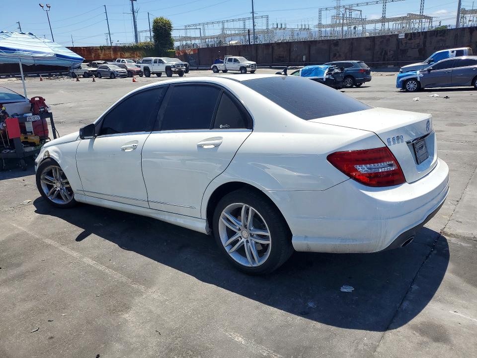 2012 Mercedes-benz C-klasse VIN WDDGF8BB0CF920180 COPART salvage auction — FRONT END, Ca - Dis/Dlr/Exp Only Clean Title, sold $975 on 2026-07-25 (photo 2)