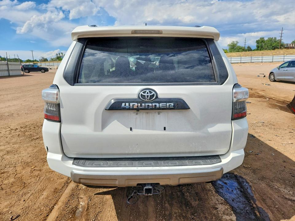 2022 Toyota 4runner VIN JTEPU5JR0N6023548 COPART salvage auction — FRONT END, Co - Salvage Title, sold $300 on 2026-07-29 (photo 6)