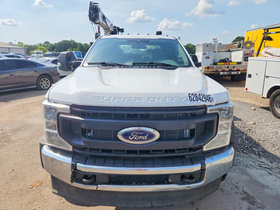 2022 Ford F550 VIN 1FD0X5HT3NEE52117 COPART salvage auction — UNDERCARRIAGE, Ms - Cert Of Title-Salvaged, sold $40,750 on 2026-08-26 (photo 5)