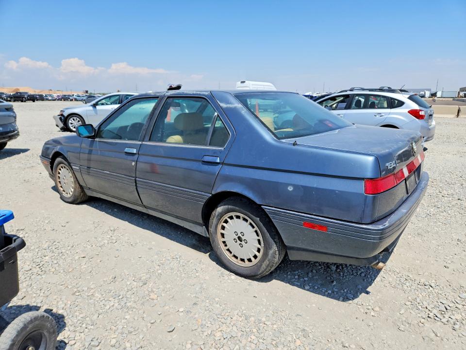 1991 Alfa romeo 164 VIN ZAREA43L5M6186854 COPART salvage auction — FRONT END, CO - DIS/DLR/EXP ONLY CLEAN TITLE, sold $275 on 2026-08-06 (photo 2)