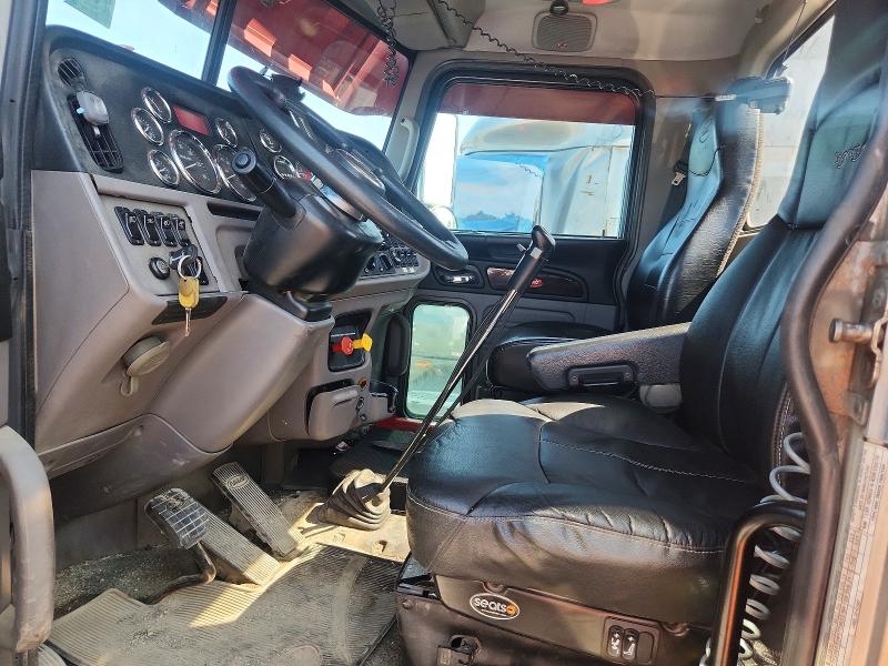 2019 Peterbilt 389 VIN 1XPXD40X9KD616670 COPART salvage auction — FRONT END, MA - CERT OF TITLE-SALVAGE, sold $41,250 on 2026-09-24 (photo 7)