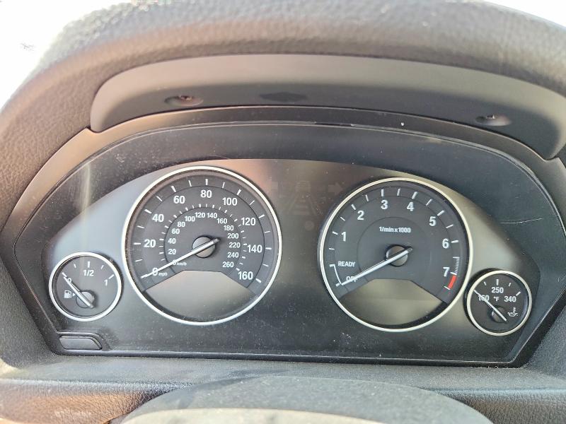 2015 BMW 3er VIN WBA3A5G58FNS85192 COPART salvage auction — FRONT END, Tx - Salvage Title-Flood Damage (P), sold $250 on 2026-07-27 (photo 9)