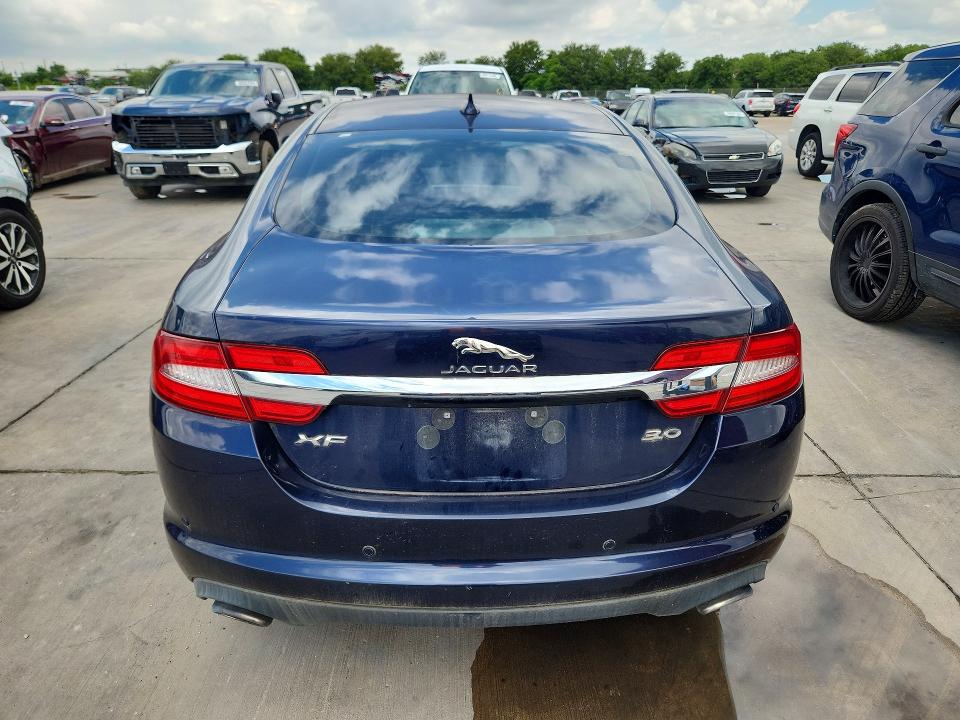 2015 Jaguar Xf VIN SAJWA0F77F8U88175 COPART salvage auction — NORMAL WEAR, Tx - Certificate Of Title (P), sold $2,600 on 2026-07-30 (photo 6)