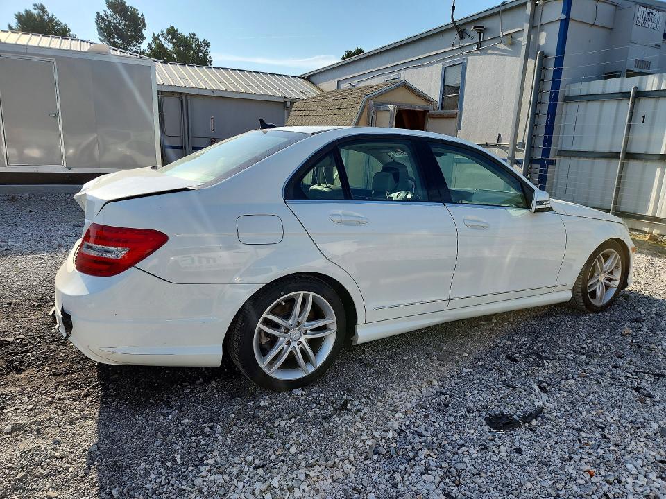 2013 Mercedes-benz VIN WDDGF4HB9DA773050 COPART salvage auction — REAR END, Ar - Cert Of Title-Salvage, sold $275 on 2026-08-10 (photo 3)