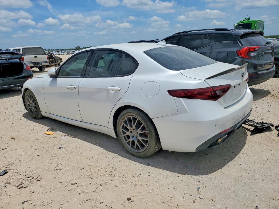 2017 Alfa romeo VIN ZARFAECN0H7545054 COPART salvage auction — FRONT END, Tx - Certificate Of Title (P), sold $2,150 on 2026-08-27 (photo 2)