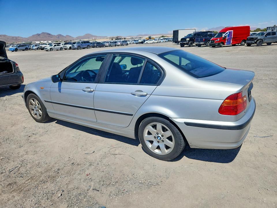 2003 BMW 3 series VIN WBAET37453NJ34952 COPART salvage auction — MINOR DENT/SCRATCHES, NV - CERTIFICATE OF TITLE (P), sold $725 on 2026-07-14 (photo 2)