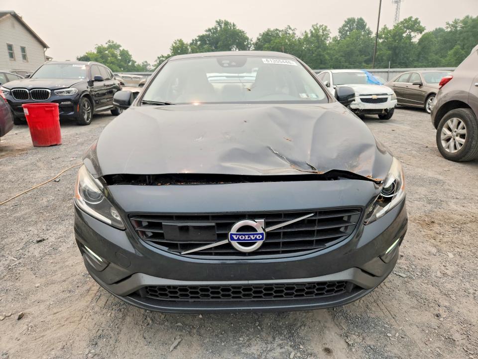2017 Volvo S60 VIN YV126MFL0H2438947 COPART salvage auction — ROOF, Pa - Certificate Of Salvage, sold $125 on 2026-07-30 (photo 5)