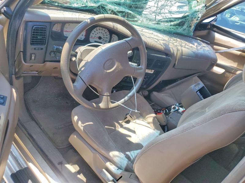 2003 Toyota Tacoma VIN 5TESN92N23Z262050 COPART salvage auction — FRONT END, MA - CERT OF TITLE-RECONSTRCTD COLL, sold $375 on 2026-07-15 (photo 8)