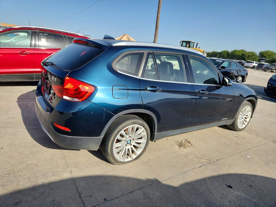 2015 BMW X1 VIN WBAVM1C52FVZ93761 COPART salvage auction — FRONT END, VA - CERTIFICATE OF TITLE (P), sold $3,450 on 2026-07-28 (photo 3)