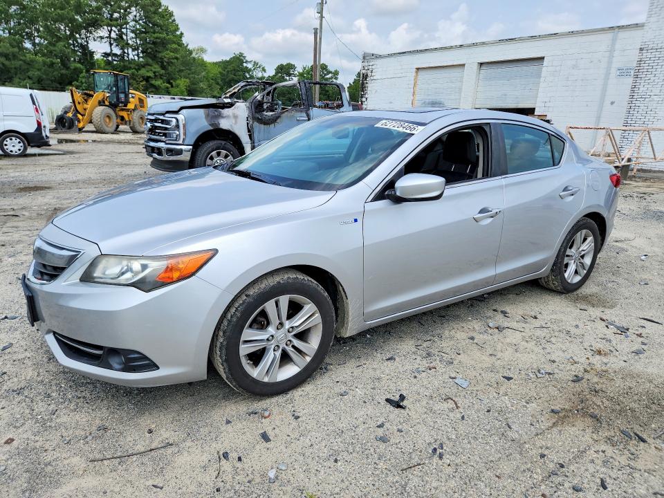 2013 Acura Ilx VIN 19VDE3F79DE302336 COPART salvage auction — NORMAL WEAR, Md - Certificate Of Title, sold $725 on 2026-09-01 (photo 1)