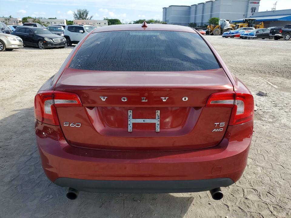 2013 Volvo S60 VIN YV1612FH8D2205019 COPART salvage auction — MINOR DENT/SCRATCHES, Fl - Certificate Of Title, sold $500 on 2026-08-18 (photo 6)