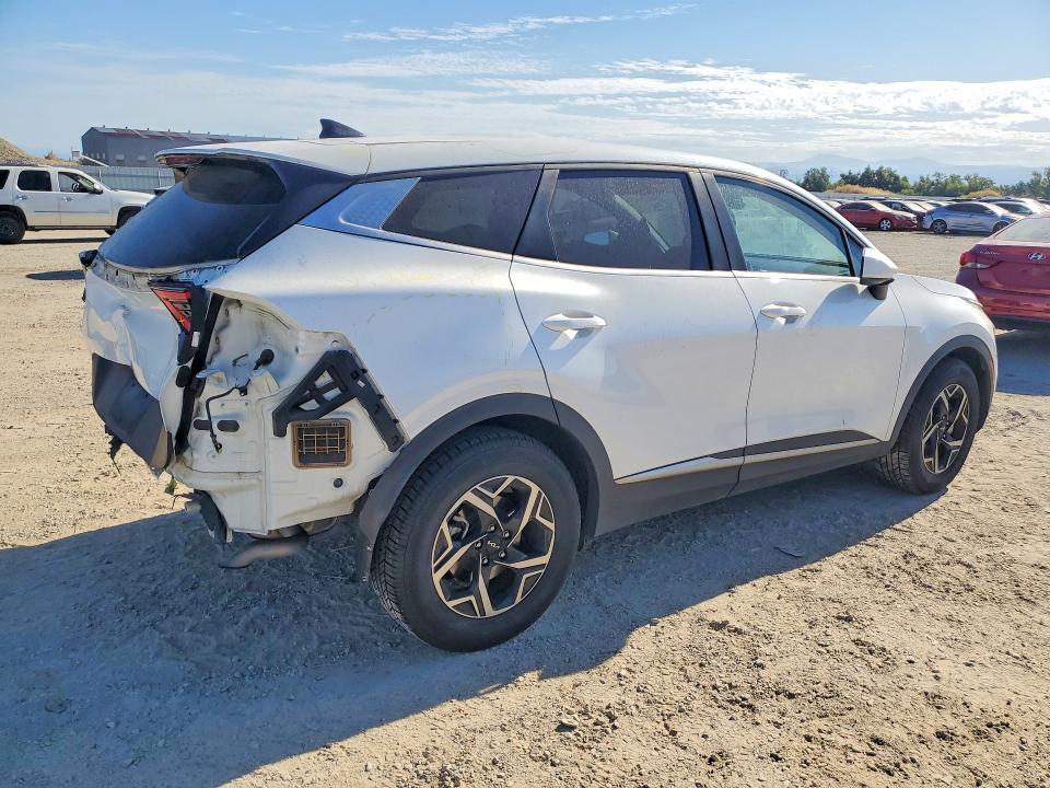 2023 Kia Sportage VIN KNDPU3AF8P7116765 COPART salvage auction — REAR END, Ca - Salvage Certificate, sold $7,000 on 2026-07-24 (photo 3)