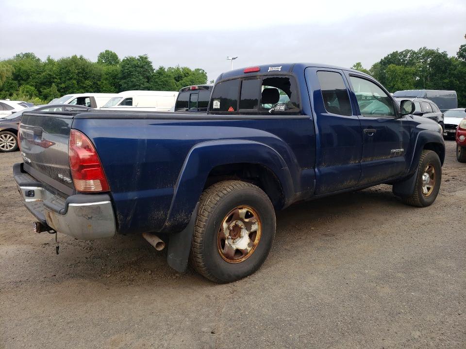 2006 Toyota Tacoma VIN 5TEUU42N86Z306541 COPART salvage auction — MINOR DENT/SCRATCHES, NH - CERTIFICATE OF TITLE (P), sold $2,750 on 2026-07-30 (photo 3)