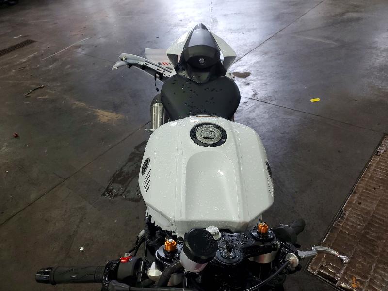 2023 Yamaha VIN JYARM38EXPA007390 COPART salvage auction — SIDE, MN - CERT OF TITLE-PRIOR SALVAGE, sold $1,900 on 2026-07-16 (photo 5)