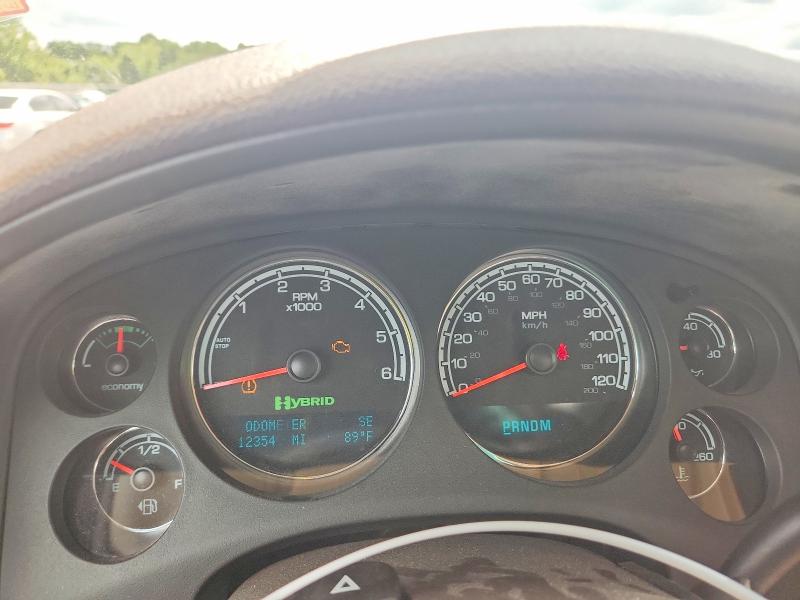 2010 Gmc Yukon VIN 1GKUKGEJ4AR160888 COPART salvage auction — MINOR DENT/SCRATCHES, AL - CERTIFICATE OF TITLE (P), sold $1,200 on 2026-07-22 (photo 9)