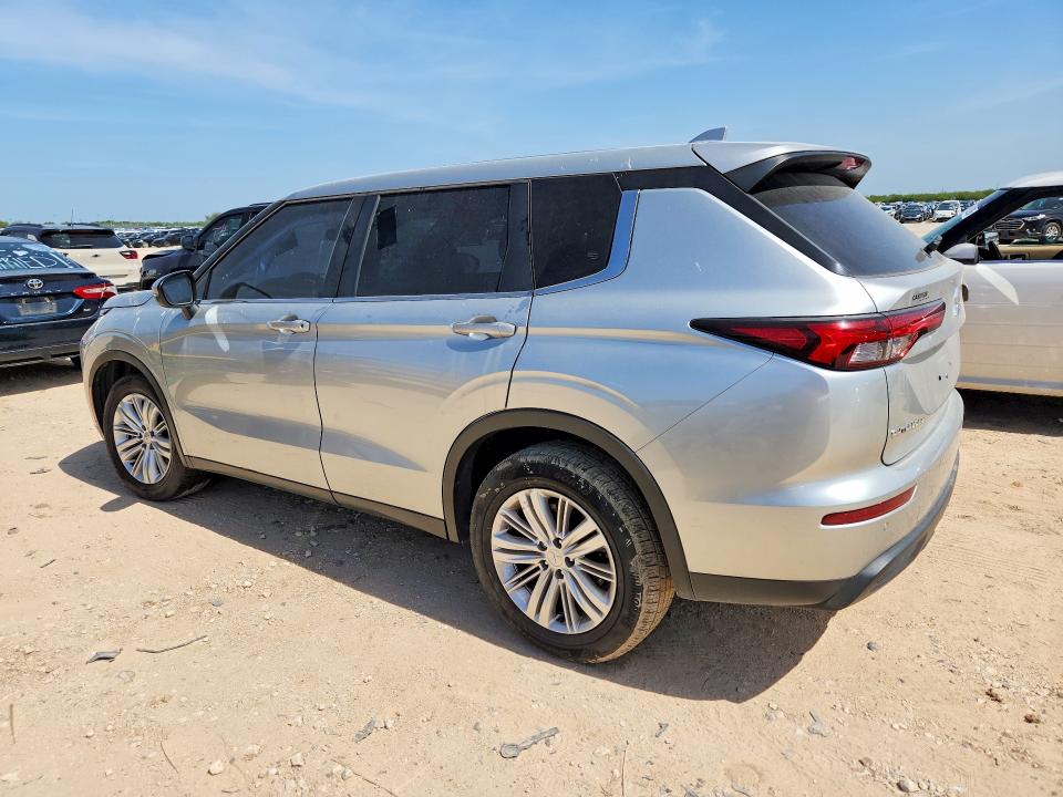 2022 Mitsubishi Outlander VIN JA4J3TA81NZ083646 COPART salvage auction — MINOR DENT/SCRATCHES, Tx - Certificate Of Title (P), sold $1,500 on 2026-07-30 (photo 2)
