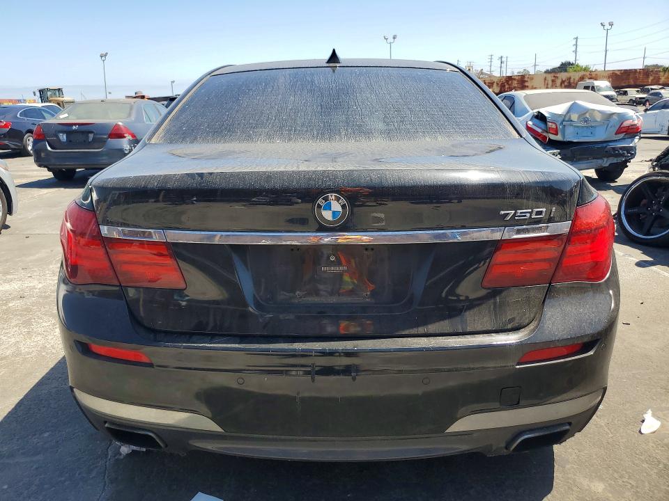 2013 BMW 7er VIN WBAYA8C59DC996616 COPART salvage auction — UNDERCARRIAGE, Ca - Dis/Dlr/Exp Only Clean Title, sold $600 on 2026-07-17 (photo 6)