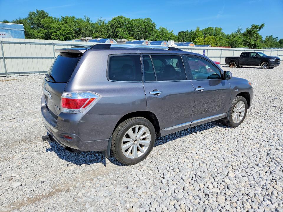 2011 Toyota Highlander hybrid VIN JTEDC3EH3B2003227 COPART salvage auction — MINOR DENT/SCRATCHES, OH - CERTIFICATE OF TITLE (P), sold $5,200 on 2026-07-24 (photo 3)
