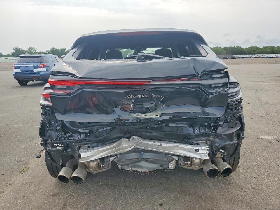 2023 Porsche Macan VIN WP1AG2A5XPLB40392 COPART salvage auction — REAR END, Ny - Mv-907A Salvage Certificate, sold $30,000 on 2026-08-07 (photo 6)