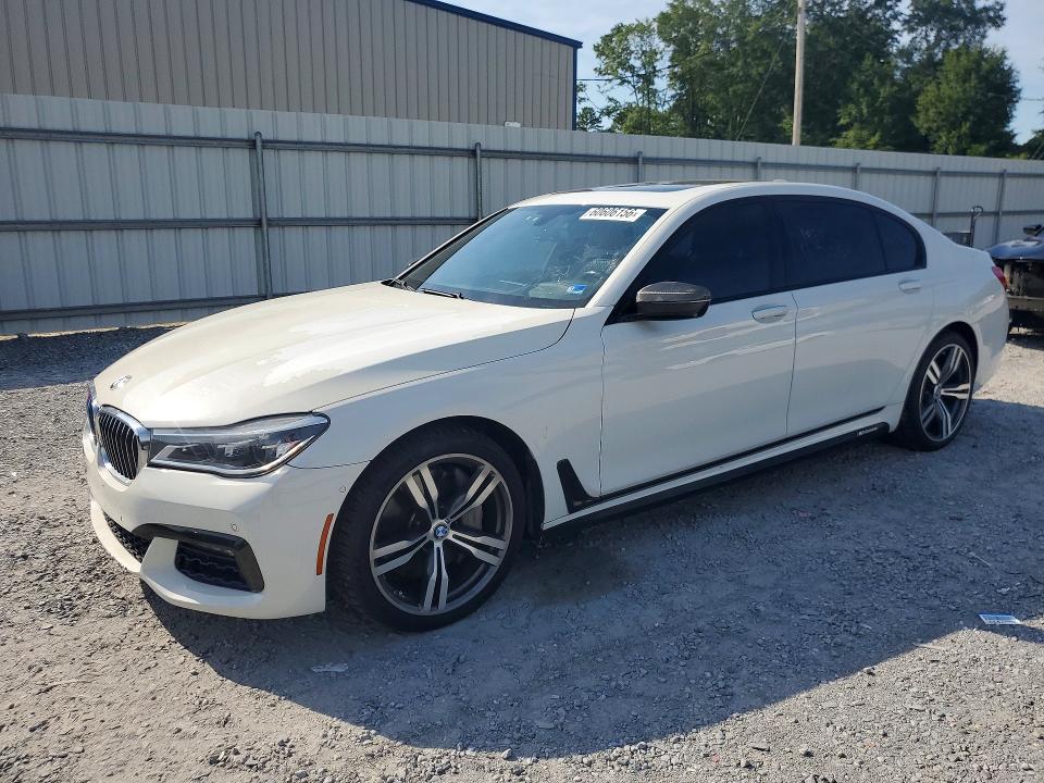 2017 BMW 7er VIN WBA7F2C3XHG423411 — COPART salvage auction photo