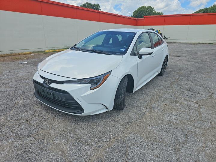 2025 Toyota Corolla VIN 5YFB4MDE0SP258134 COPART salvage auction — MINOR DENT/SCRATCHES, Salvage Title, sold $5,500 on 2026-07-30 (photo 2)