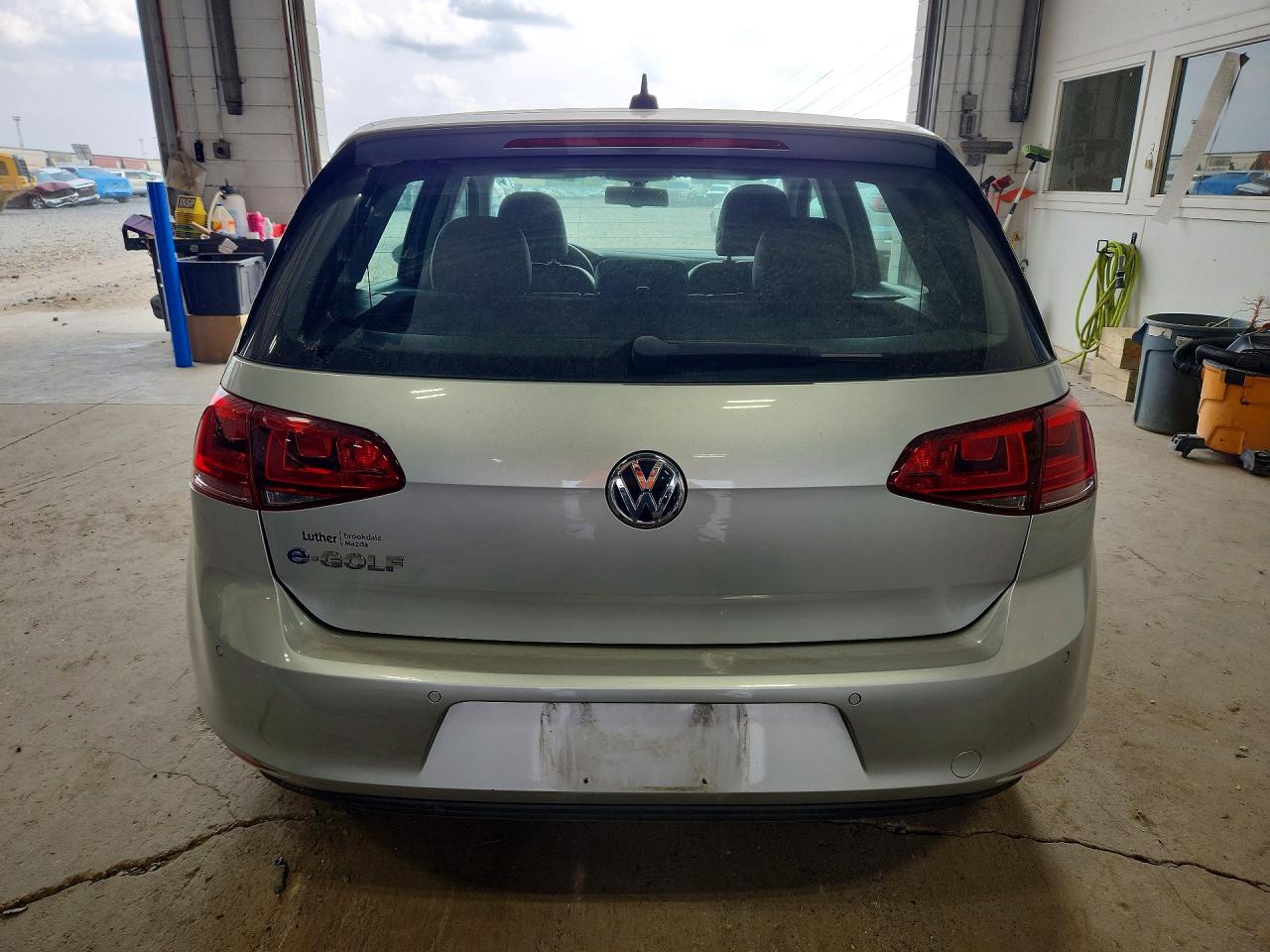 2016 Volkswagen E-golf VIN WVWPP7AU0GW913160 COPART salvage auction — Mechanical, WV - CERTIFICATE OF TITLE, sold $1,900 on 2026-10-02 (photo 6)