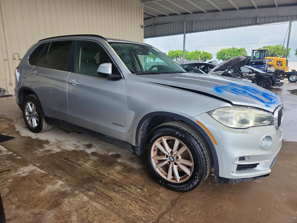 2015 BMW X5 VIN 5UXKR2C51F0H37557 COPART salvage auction — FRONT END, Fl - Cert Of Title Slvg Rebuildable, sold $3,000 on 2026-07-15 (photo 4)