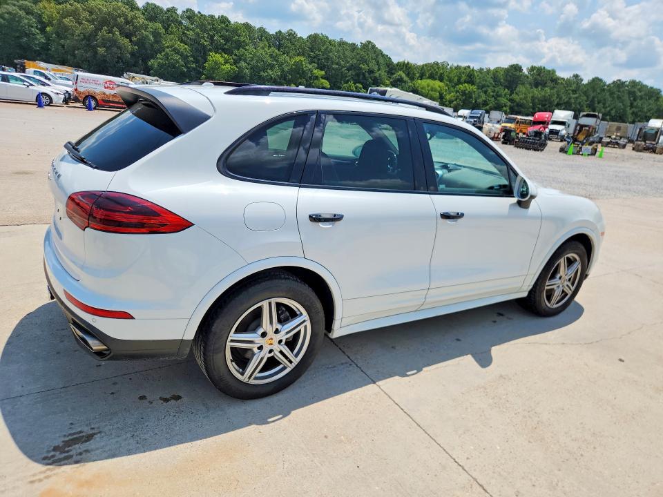 2018 Porsche Cayenne VIN WP1AA2A27JKA01793 COPART salvage auction — MINOR DENT/SCRATCHES, MS - CERTIFICATE OF TITLE, sold $9,000 on 2026-08-06 (photo 3)