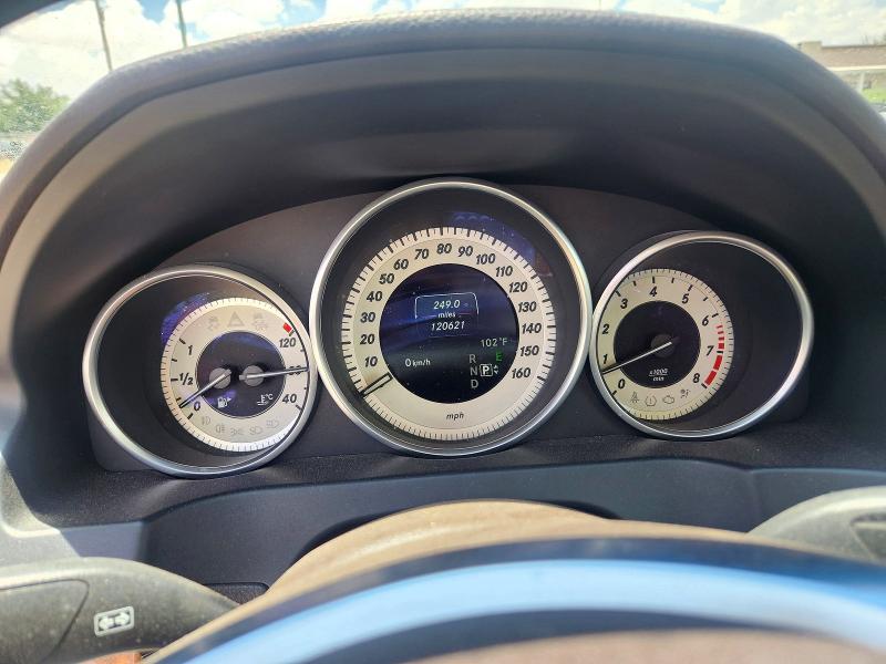 2015 Mercedes-benz E-klasse VIN WDDKJ6FB8FF293918 COPART salvage auction — MINOR DENT/SCRATCHES, CA - CERTIFICATE OF TITLE (P), sold $1,800 on 2026-07-31 (photo 8)