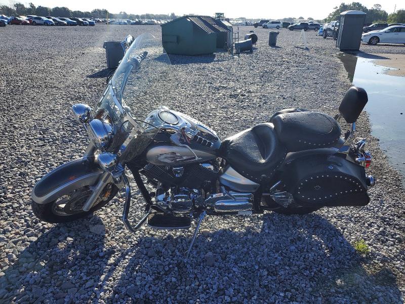2004 Yamaha Xvs1100 VIN JYAVP11E24A051951 COPART salvage auction — MINOR DENT/SCRATCHES, Fl - Certificate Of Title, sold $850 on 2026-07-09 (photo 3)
