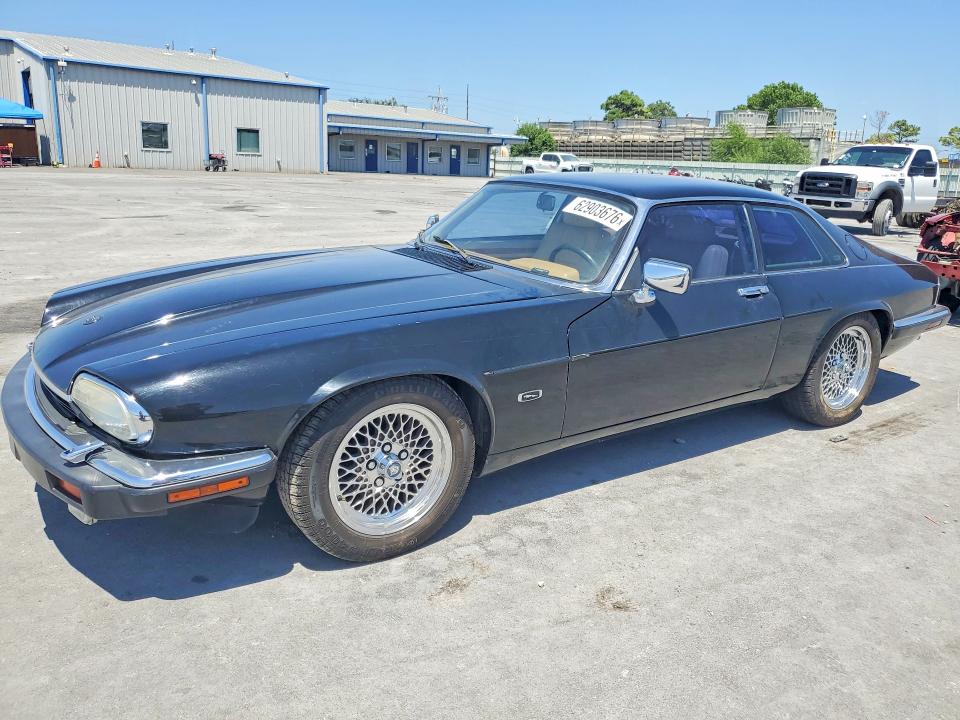 1992 Jaguar Xjs VIN SAJNW5846NC181735 COPART salvage auction — MECHANICAL, Ok - Certificate Of Title, sold $200 on 2026-07-31 (photo 1)