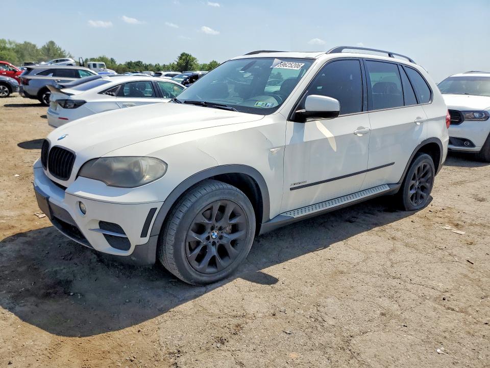 2011 BMW X5 VIN 5UXZV4C56BLL58081 COPART salvage auction — MECHANICAL, Pa - Cert Of Title, sold $400 on 2026-07-14 (photo 1)