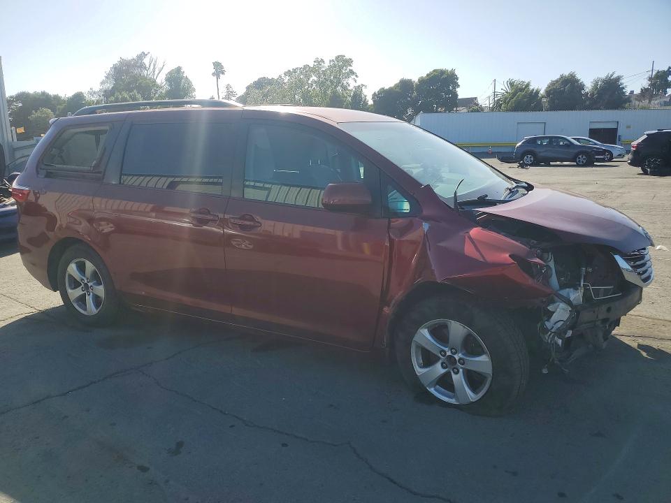 2015 Toyota Sienna VIN 5TDKK3DCXFS601057 COPART salvage auction — FRONT END, CA - SALVAGE CERTIFICATE, sold $1,050 on 2026-07-24 (photo 4)