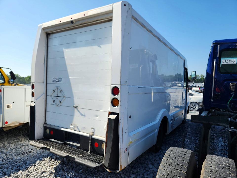 2013 Isuzu Npr VIN JALB4T175D7W01572 COPART salvage auction — REAR END, GA - CERTIFICATE OF TITLE, sold $325 on 2026-07-28 (photo 3)