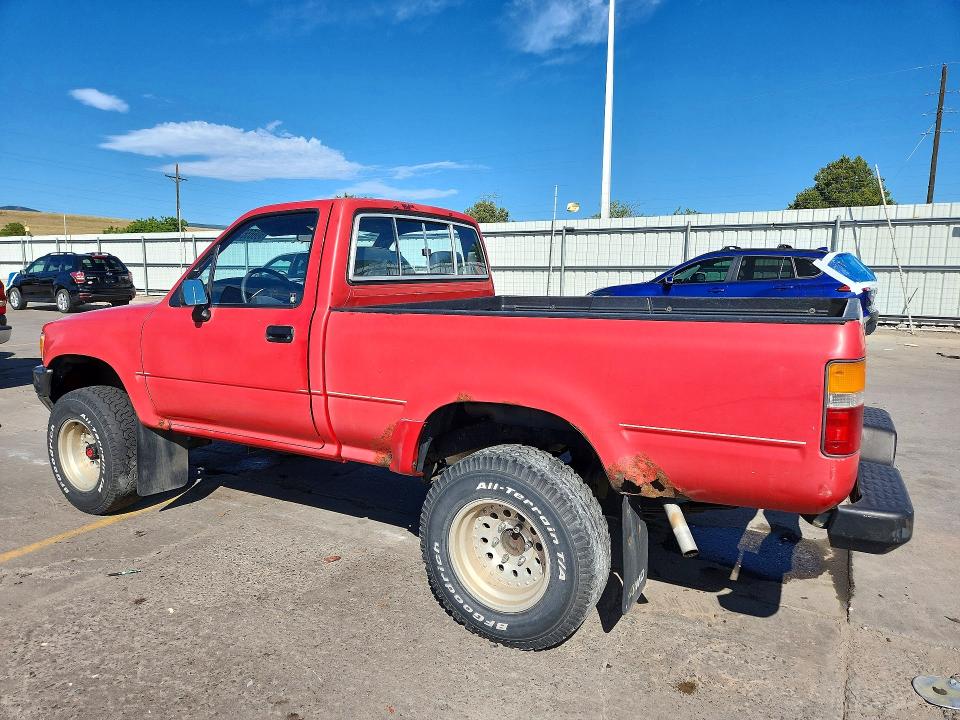 1989 Toyota Pickup VIN JT4VN01D0K2001536 COPART salvage auction — FRONT END, Co - Certificate Of Title, sold $5,000 on 2026-07-29 (photo 2)